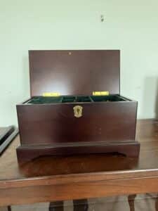 Bombay-Company-Mahogany-Jewelry-Box