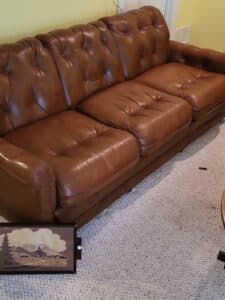 Brown-Tufted-Leather-Chesterfield-Sofa