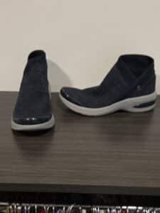 Bzees-Womens-Slip-On-Comfort-Shoes