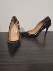 Chaussure-Lapin-Studded-Suede-Pumps