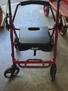 Drive-Medical-Duet-Rollator-or-Transport-Chair