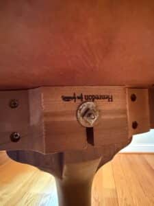 Henredon-Dining-Table-second-image