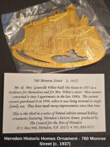 Herndon-Historic-Homes-Ornament-Monroe-Street-c.-