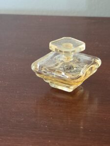 Lancme-Trsor-Eau-de-Parfum-Miniature-Bottle-.ml-second-image-Copy