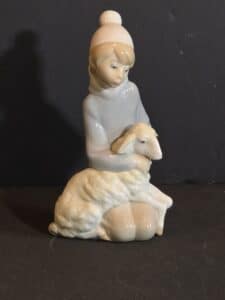 Lladro-Shepherd-Boy-with-Lamb-Porcelain-Figurine-