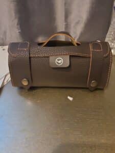 Lufthansa-Branded-Leather-Travel-Amenity-Roll-or-Watch-Roll