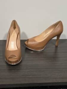 Nine-West-Chantilly-Peep-Toe-Platform-Pumps