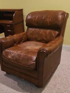 Old-Hickory-Tannery-Leather-Armchair-second-image
