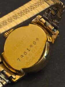 Seiko-Diashock-Womens-Watch-third-image