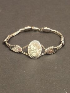 Sterling-Silver-Filigree-Panel-Bracelet-with-Oval-Medallion