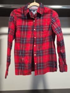 Tommy-Hilfiger-Womens-Plaid-Button-Down-Shirt