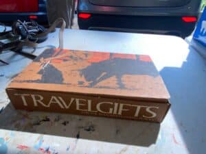 TravelGifts-For-The-Man-Whos-Going-Places-Valet-Tray-Set