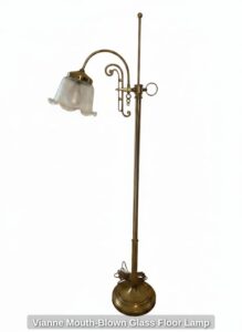 Vianne-Mouth-Blown-Glass-Floor-Lamp