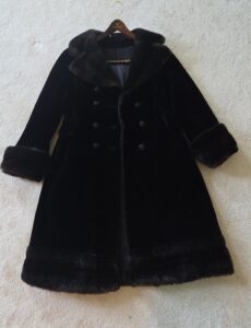 Vintage-Borgazia-Faux-Fur-Coat-Styled-by-Sportowne-Copy