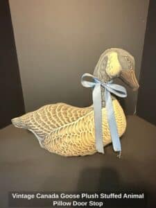 Vintage-Canada-Goose-Plush-Stuffed-Animal-Pillow-Door-Stop