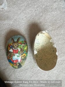 Vintage-Easter-Egg-Tin-Box-Made-in-German-Democratic-Republic