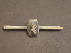 Vintage-Made-in-Siam-Sterling-Silver-Niello-Tie-Clip-with-Dancer-Motif