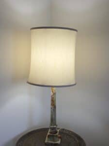 Vintage-Onyx-Column-Table-Lamp