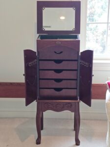 Vintage-Queen-Anne-Style-Jewelry-Armoire-with-Mirror-second-image