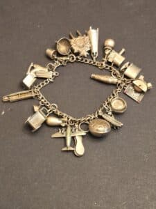 Vintage-Sterling-Silver-Mexican-Charm-Bracelet-with-Assorted-Charms