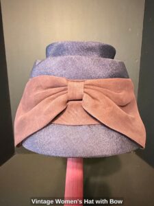 Vintage-Womens-Hat-with-Bow