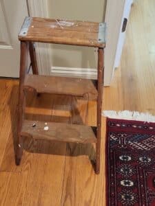 Vintage-Wooden-Step-Ladder