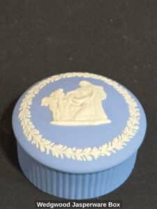 Wedgwood-Jasperware-Box