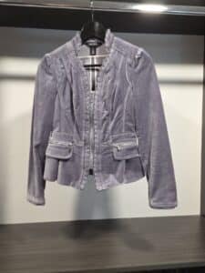 White-House-Black-Market-Grey-Velvet-Ruffle-Front-Zip-Jacket-Size