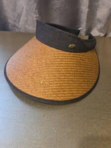Womens-Woven-Straw-Sun-Visor-with-Leaf-Logo