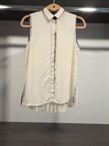 Zara-Basic-Sleeveless-Polka-Dot-Pleated-Blouse