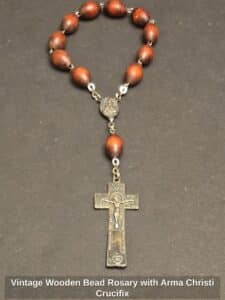 Vintage-Wooden-Bead-Rosary-with-Arma-Christi-Crucifix