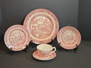 Churchill-Willow-Rosa-Pink-Pattern-Piece-Dinnerware-Set