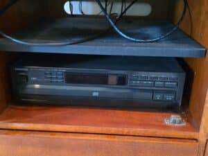 Kenwood-DP-R-Multiple-Compact-Disc-Player-B