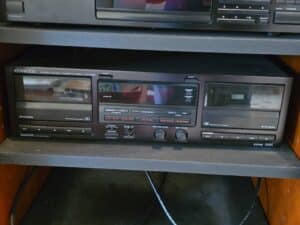 Kenwood-Stereo-Double-Cassette-Deck-KX-W-B