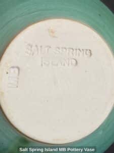 Salt-Spring-Island-MB-Pottery-Vase-third-image