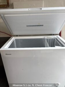 Hisense-.-cu.-ft.-Chest-Freezer-second-image
