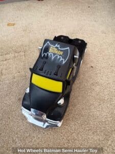 Hot-Wheels-Batman-Semi-Hauler-Toy-1
