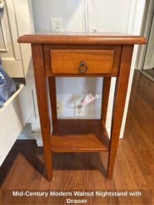 Mid-Century-Modern-Walnut-Nightstand-with-Drawer