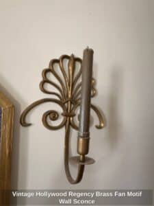 Vintage-Hollywood-Regency-Brass-Fan-Motif-Wall-Sconce-second-image-1
