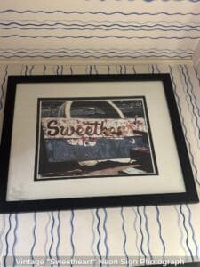 Vintage-Sweetheart-Neon-Sign-Photograph