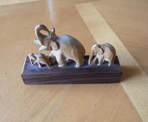 Carved-Wooden-Elephant-Family-on-Base-1