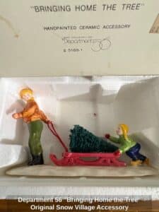 Department-Bringing-Home-the-Tree-Original-Snow-Village-Accessory-second-image