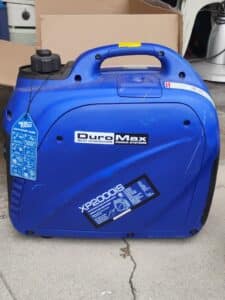 DuroMax-XPiS-Portable-Inverter-Generator-1