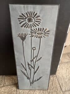 Embossed-Metal-Daisy-and-Dandelion-Panel-1
