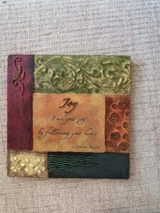 Roth-Bush-Joy-Find-your-joy-Resin-Wall-Art-Plaque