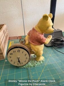 Disney-Winnie-the-Pooh-Alarm-Clock-Figurine-by-Charpente
