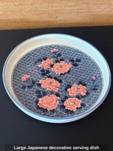 Large-Japanese-decorative-serving-dish