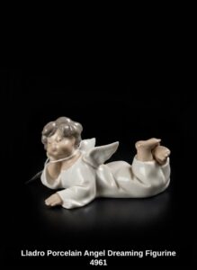 Lladro-Porcelain-Angel-Dreaming-Figurine