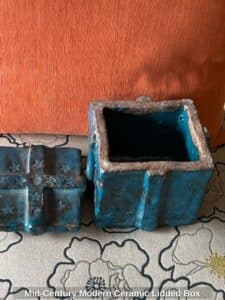 Mid-Century-Modern-Ceramic-Lidded-Box-second-image
