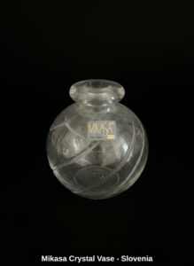 Mikasa-Crystal-Vase-Slovenia-third-image